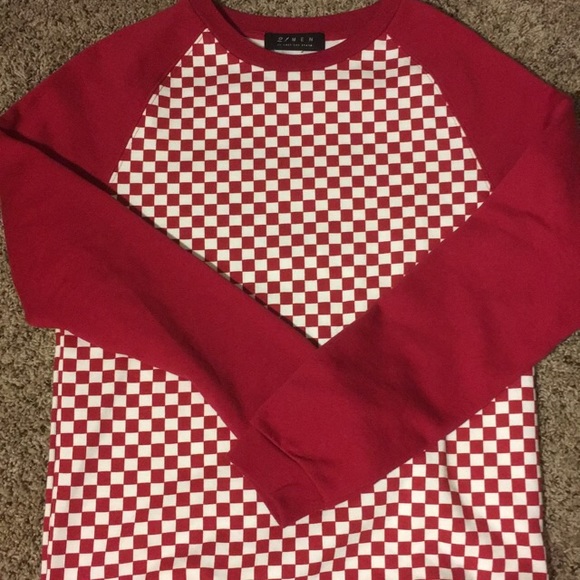 Sweatshirt - Picture 1 of 3